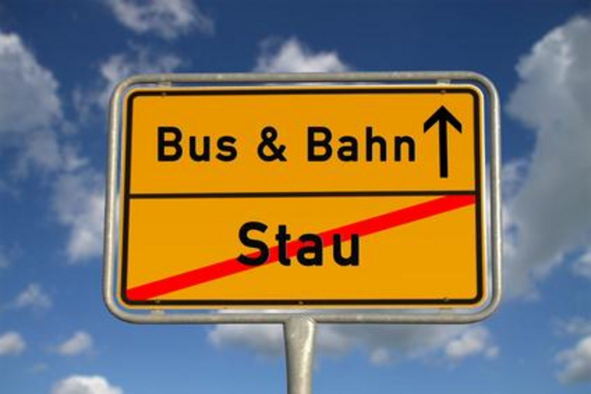 Schild Bus & Bahn